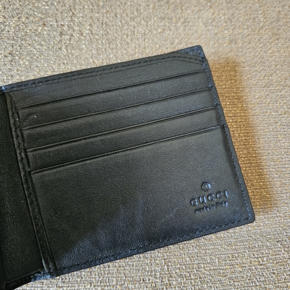 Gucci Leather Black Wallet - Picture 7 of 15